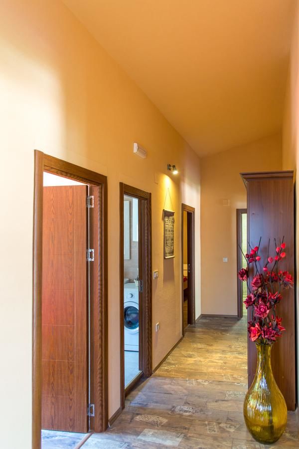 Апартаменты Apartment Bambo Tre Sorrele Котор-15