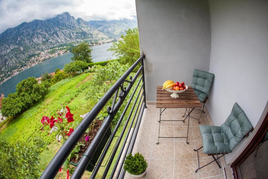 Апартаменты Apartment Bambo Tre Sorrele Котор