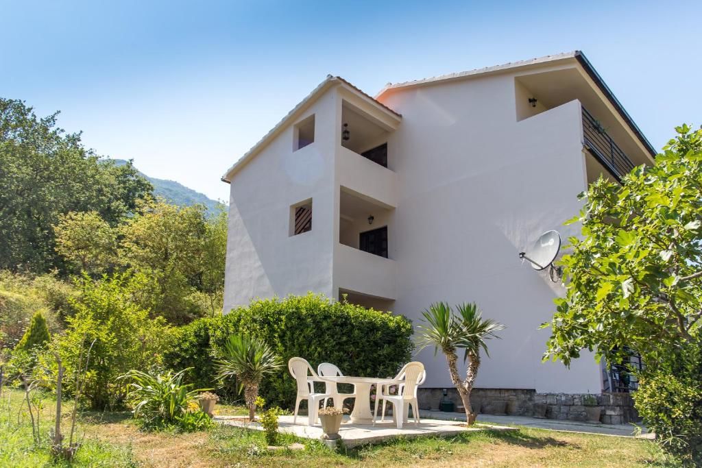 Апартаменты Apartment Bambo Tre Sorrele Котор